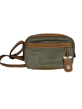 Tommy Hilfiger Julia 3-In-1 Convertible Belt Bag Green Brown Leather Purse Fanny